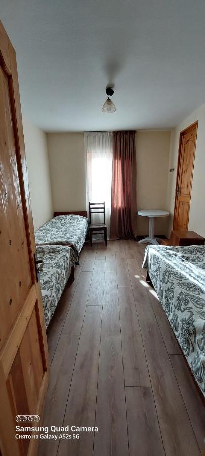 אומלו Guest House Tsasne מראה חיצוני תמונה