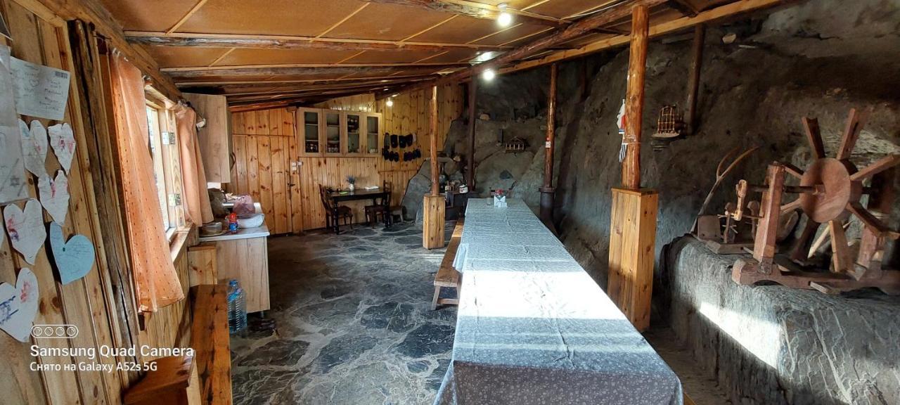 אומלו Guest House Tsasne מראה חיצוני תמונה