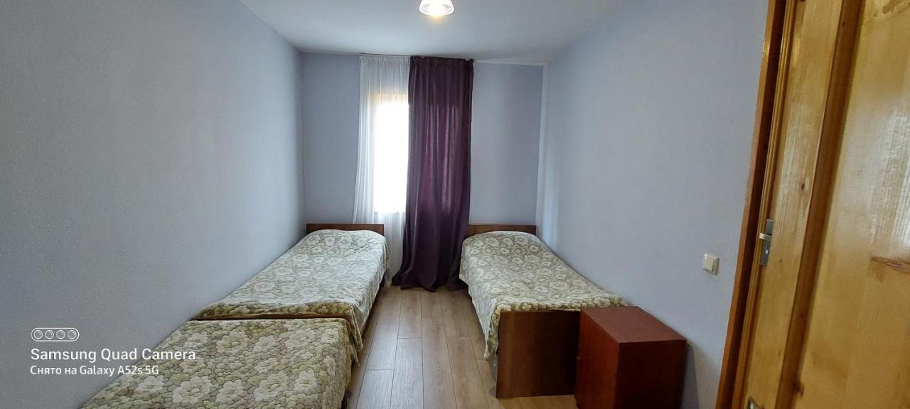 אומלו Guest House Tsasne מראה חיצוני תמונה