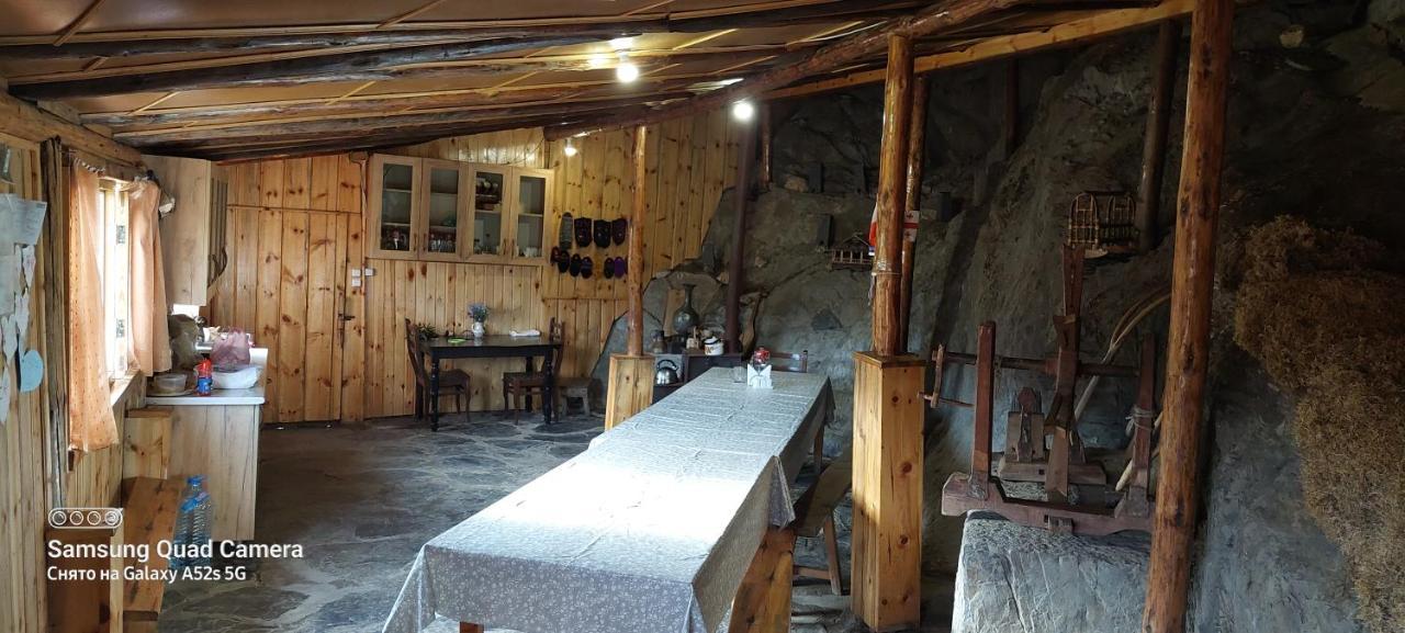 אומלו Guest House Tsasne מראה חיצוני תמונה