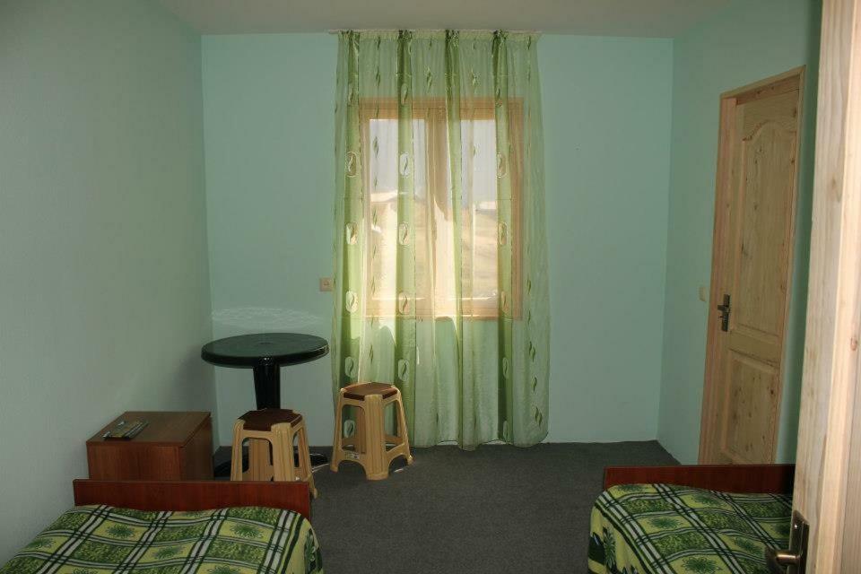 אומלו Guest House Tsasne מראה חיצוני תמונה