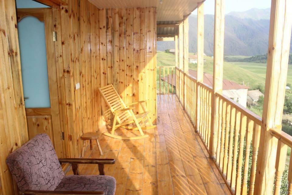 אומלו Guest House Tsasne מראה חיצוני תמונה